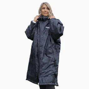 ADULT UNISEX GEO CAMO SPECTATOR BLANKET JACKET