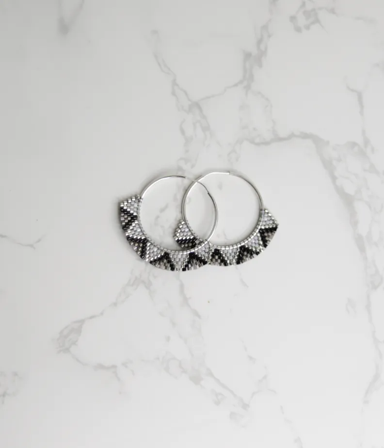 Amanecer Cesia Hoop Earrings