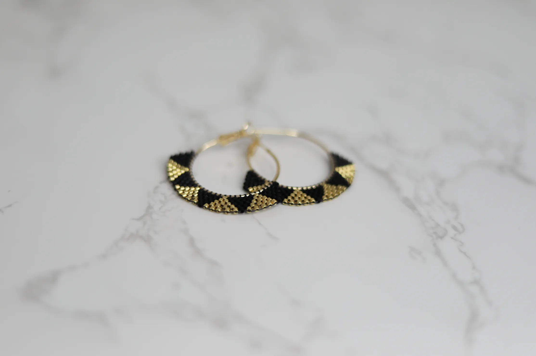 Amanecer Cesia Hoop Earrings