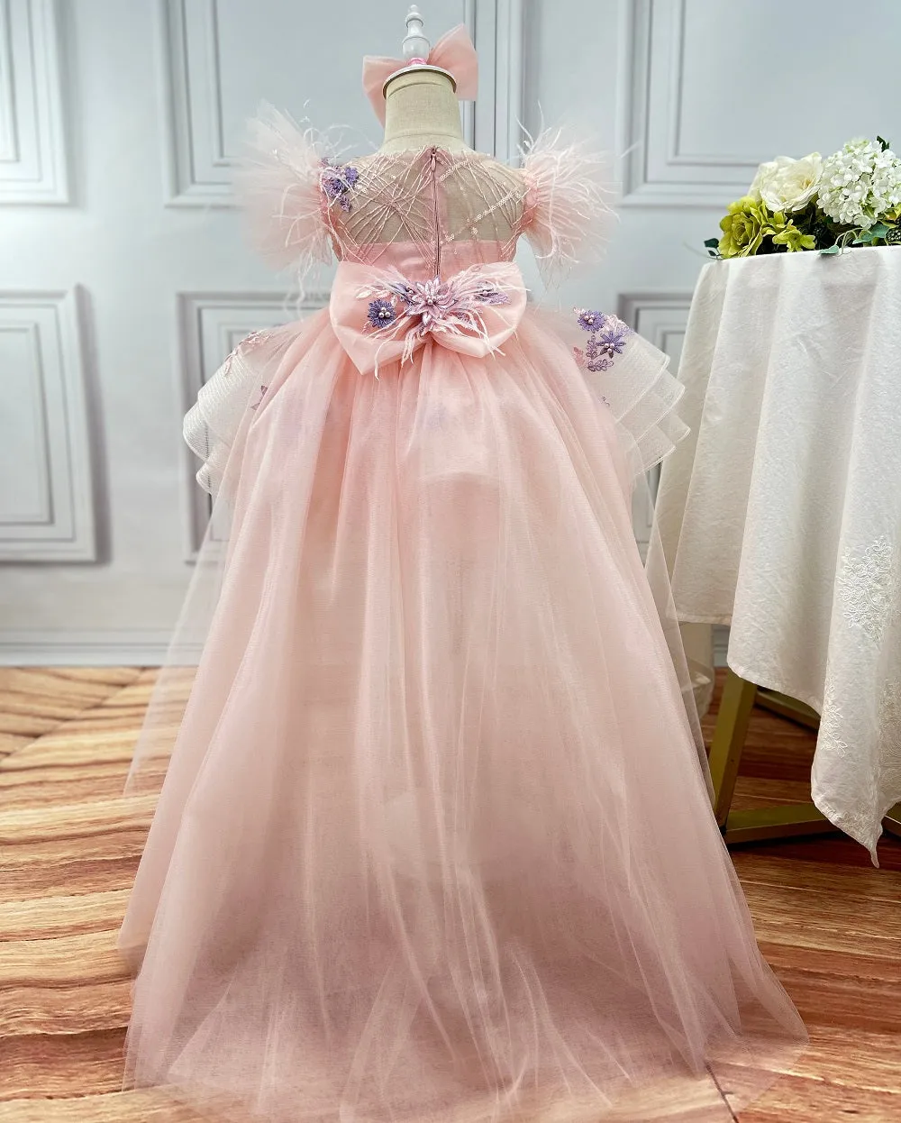 Baby tail princess dress girls fashion little flying sleeve embroidered princess dress