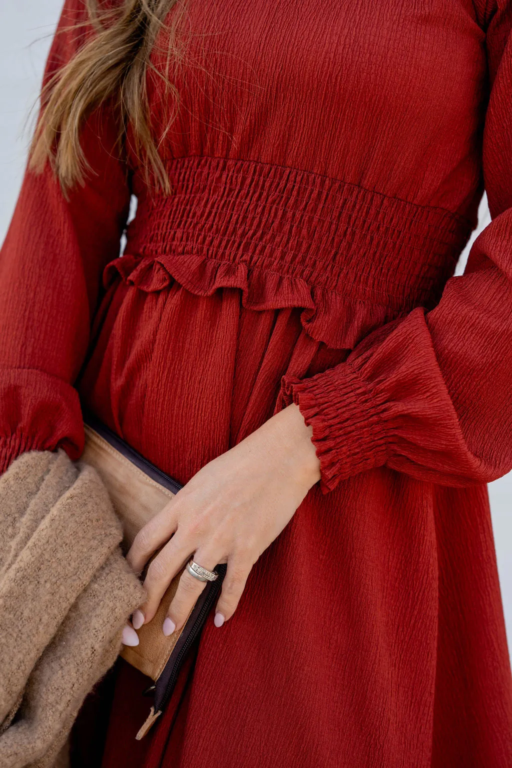 Cinch Accented Long Sleeve Dress