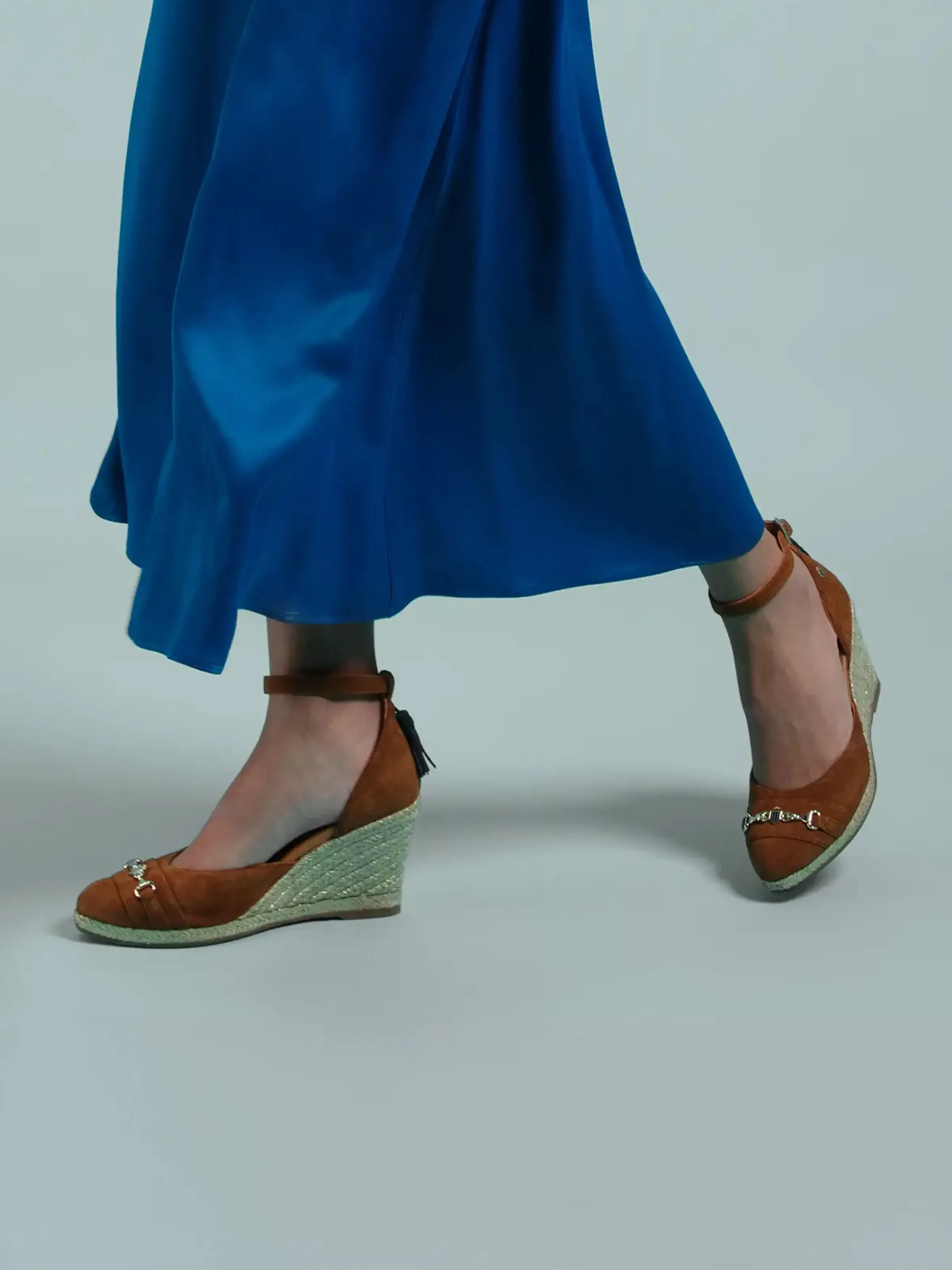 Florence Wedge - Tan