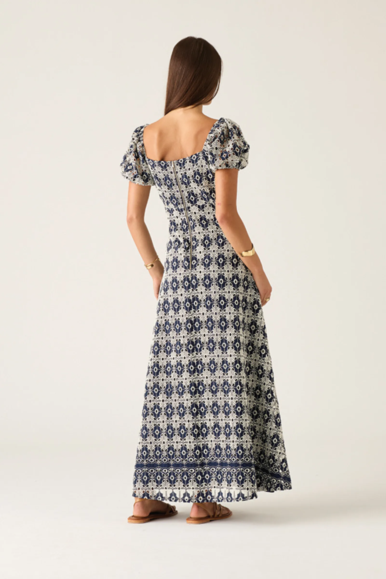 Pedra Embroidery Maxi Dress