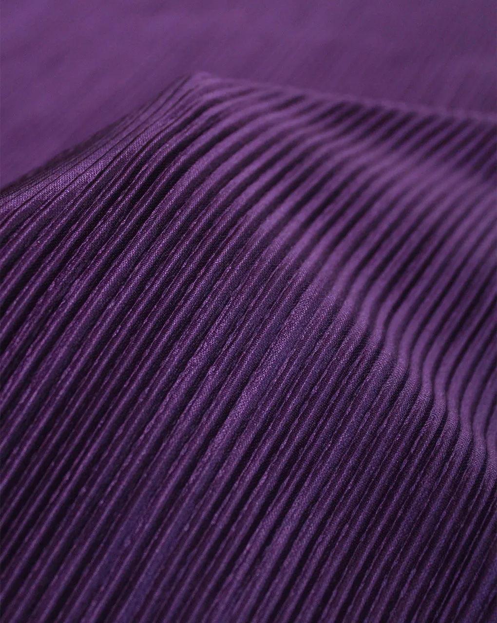 PURPLE POLYESTER PLEATED FABRIC