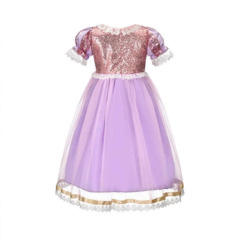 Rapunzel costume comes with corresponding accessories