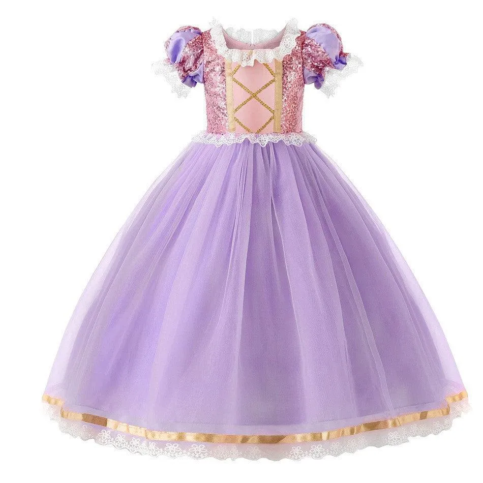 Rapunzel costume comes with corresponding accessories