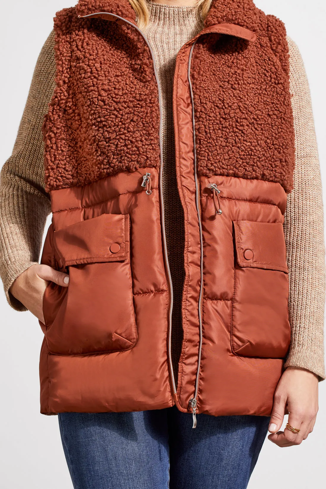 Sleeveless Sherpa Combo Nylon Vest