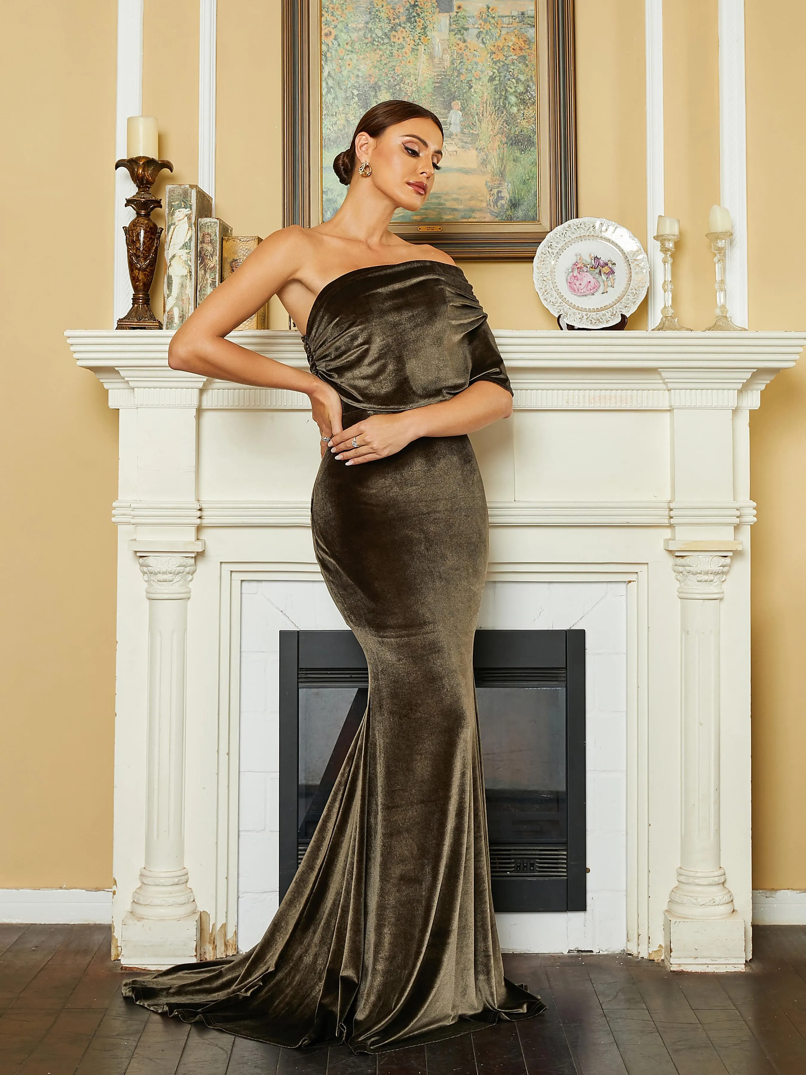 Strapless Backless Mermaid Off Shoulder Pleated Evening Dress RM20104