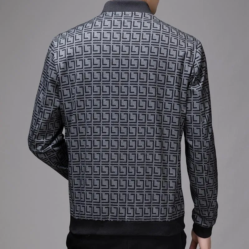 Stylish Geometric Pattern Bomber Jacket