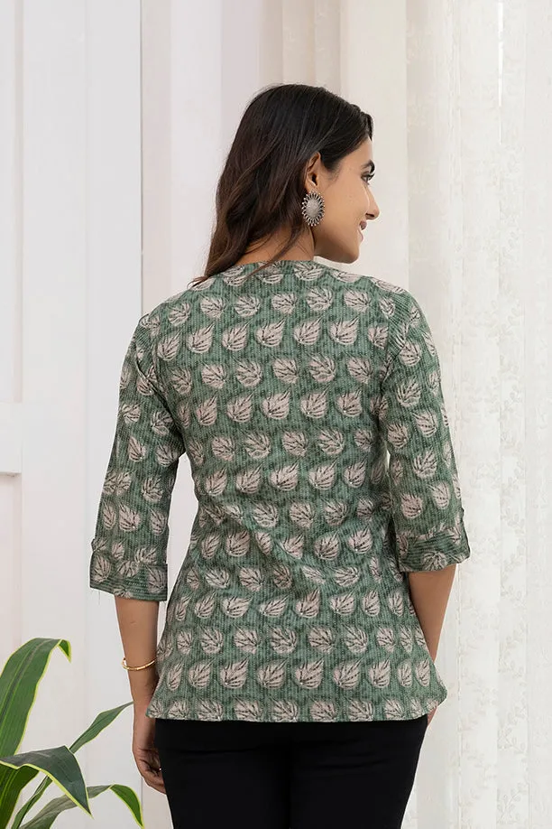 Women Green Printed Straight Tunic