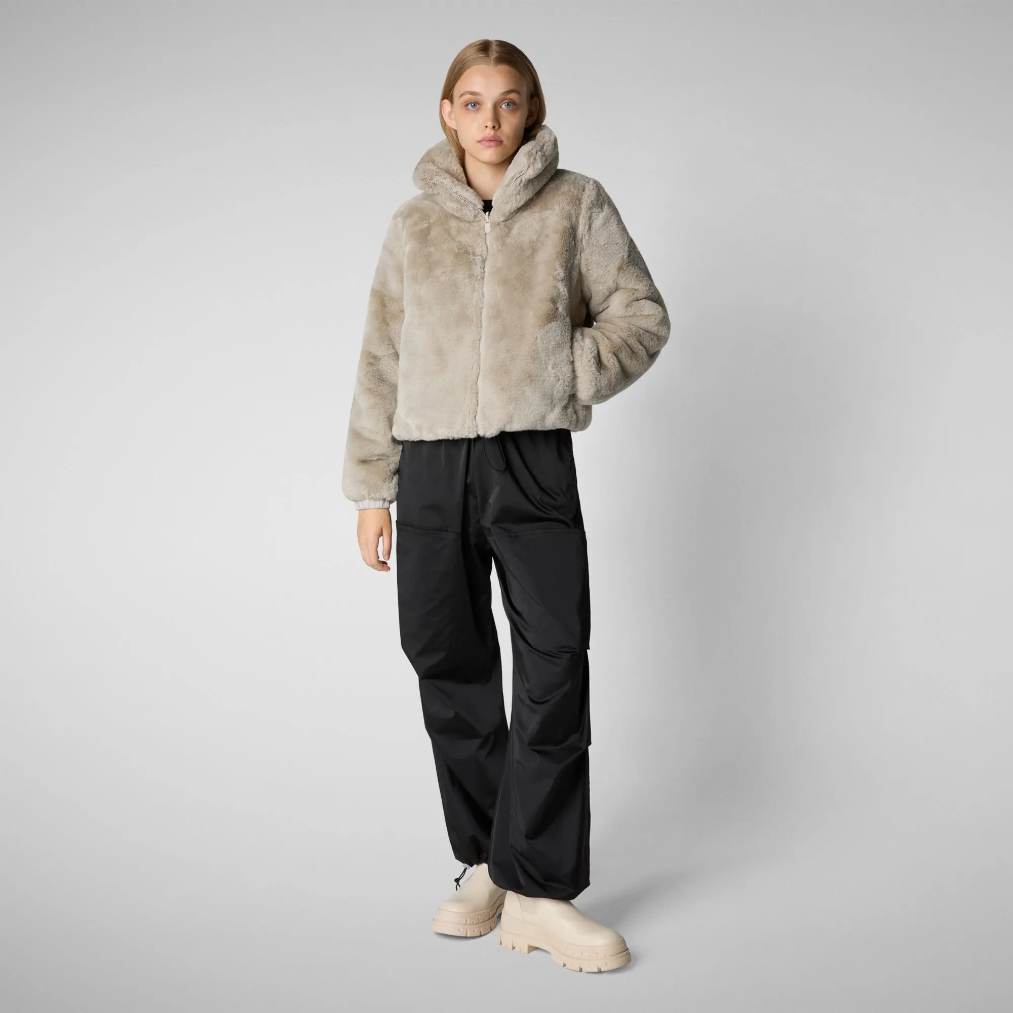 Women's jacket jeon in rainy beige